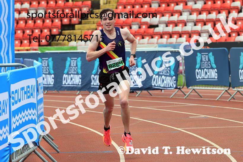 Gateshead 10k, 2024 Gateshead Marathon, Half Marathon and 10k, Gateshead Stadium.  Photo: David T. Hewitson/Sports for All Pics